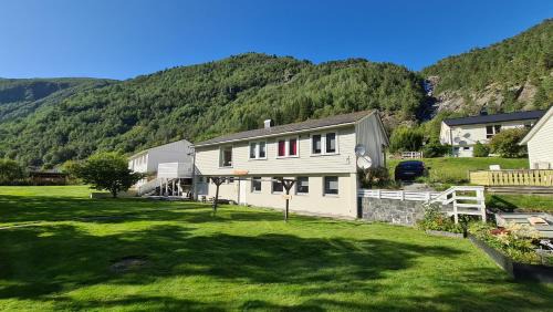 Odda House | Trolltunga Lodge