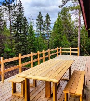 Stranda House | Tronstadbu- 1800s Cabin near Geirangerfjord & Slogen Hike