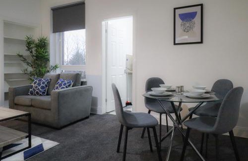 Troon House | Troon Golf Apartment