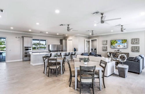 Naples Villa | Tropical & Gorgeous Brand-New Villa in Naples!