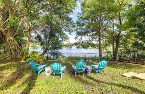 Stuart Cottage | Tropical Pool Oasis on 1/4 Acre by Downtown Stuart