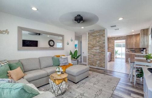 Sunny Shores House | Tropical Vibes Bungalow w/Pool