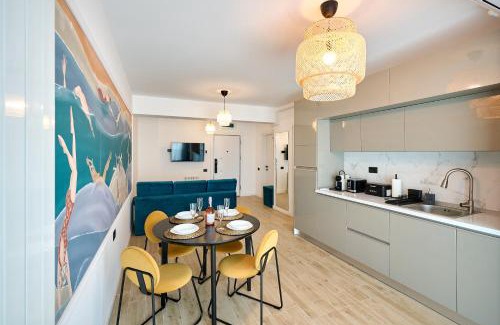 Mamaia-Sat Apartment | Tropicana - Infinity Pool & Spa Resort