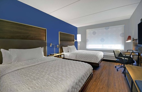 Burlington Hotel | Tru By Hilton Burlington