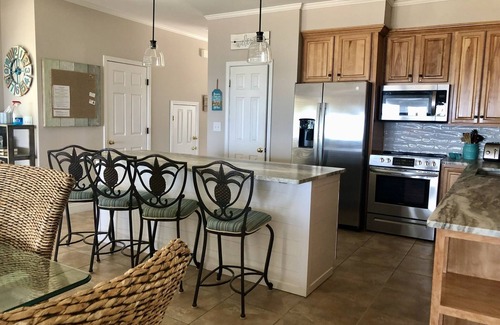 Ono Island House | TRUE Gulf Front Beach House, > Sleeps 12 in Beds!