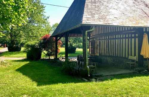 Beuzeville House | True Norman wine press