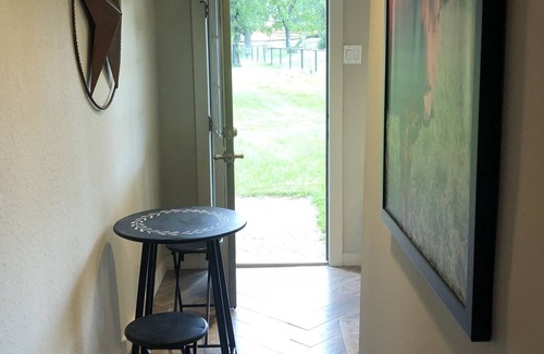 Argyle Cottage | True Texas Country Guest House