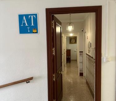 Trujillo Apartment | TRUJILLO CUÉNTAME -Apartamento bien equipado, de fácil aparcamiento y acceso-Ideal punto de partida de sus rutas