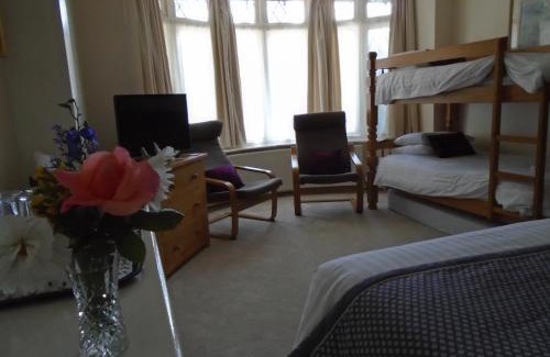 Charlwood Bed & Breakfast | Trumbles Gatwick B&B