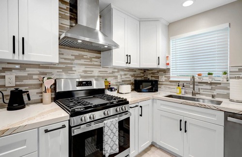 Alhambra Apartment | tsgv-alh1127-wos-1-1