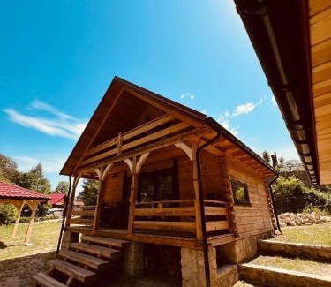 Susiec Ski Chalet | Tu i Teraz Roztocze -domek w Nowinach na Roztoczu Środkowym