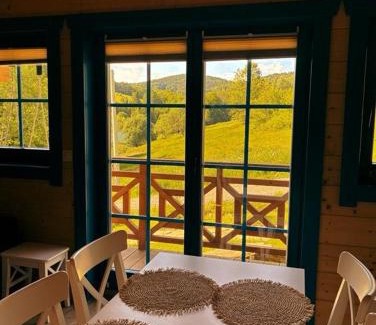 Wapienne House | Tu W Dolinie