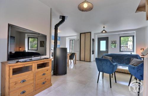 Erce-pres-Liffre House | Tuberix