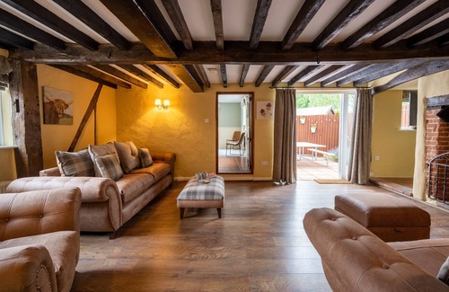 Saxthorpe Cottage | Tucked away in the village of Saxthorpe, Inglenook, a semi-detached cottage dates back in parts to t