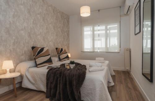 Centro - Sagrario Apartment | tuGuest Duquesa Apartment