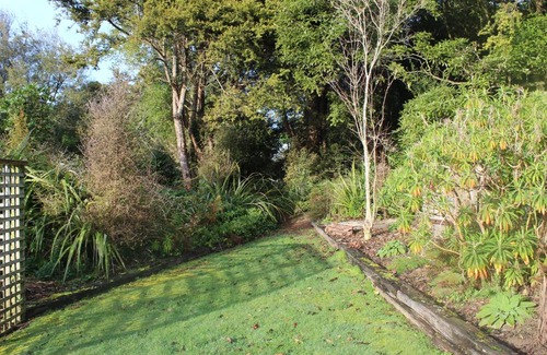 Otatara Bed & Breakfast | Tui Hideaway