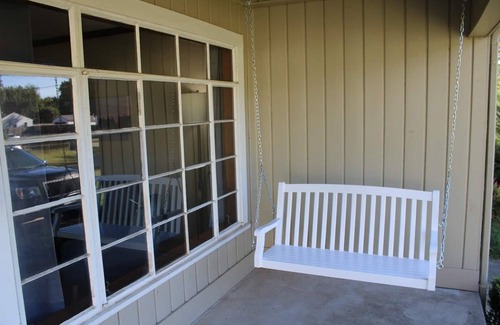 Tulsa House | Tulsa home conveniently by Brookside and Riverside with large fenced backyard