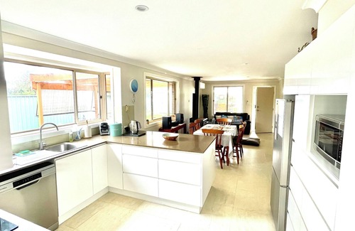 Tuncurry House | Tuncurry Tranquility family and dog friendly house/garden conveniently located