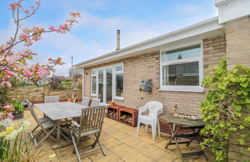 Beadnell House | TURNSTONE, family friendly, country holiday cottage in Beadnell