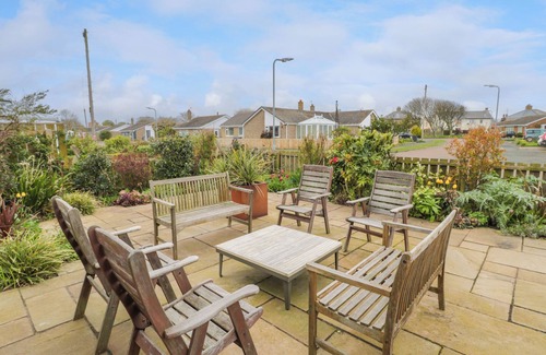 Beadnell House | TURNSTONE, family friendly, country holiday cottage in Beadnell