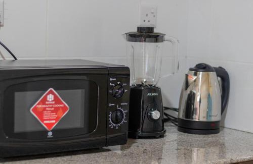 Nanyuki Apartment | Turquoise Studio with Netflix & WIFI