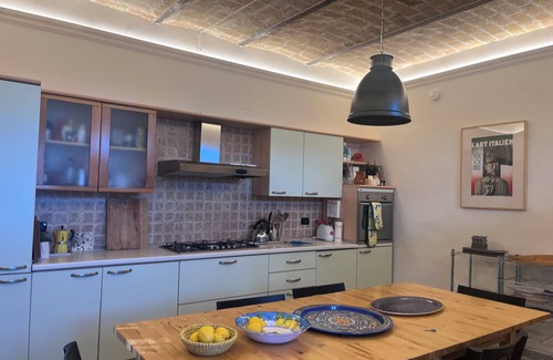 San Vito Chietino Villa | Turquoise villa by the sea
