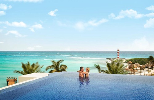 Punta Cancun Resort | Turquoize at Hyatt Ziva Cancun - Adults Only - All Inclusive