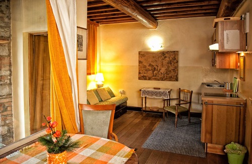 Chianni Apartment | Tuscan life style with great view, park,pool,relax,hiking & bike trails