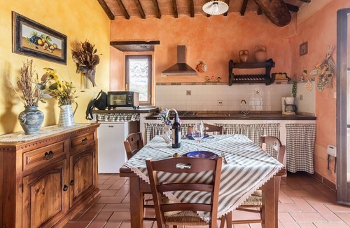 Seggiano House | Tuscan Views, Seggiano