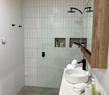 Myrtleford Apartment | Tuscan Villa in Myrtleford