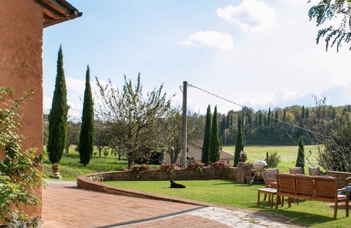 Simignano Villa | Tuscan Villa with a Pool and Bucolic Grounds near Siena