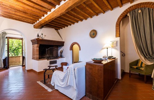 Palaia Villa | Tuscany Holiday Concierge-Podere Torre degli Ulivi