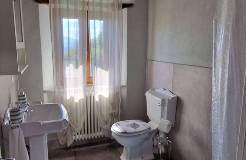 Villa Collemandina Villa | Tuscany villa with private pool and superb views. Complimentary chianti!
