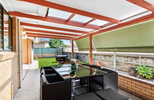 Tweed Heads House | Tweed Escape - Riverfront Pet Friendly Escape - Linen Provided - Min. 3 Night Stays