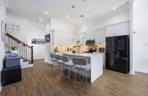 Southeast Houston House | Twilight Haven