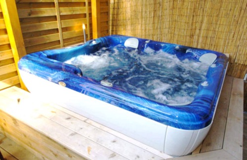 Muehlhausen im Taele House | Twin room with toilet and shower - AKZENT Hotel Restaurant Höhenblick