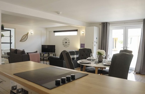 Stratford-upon-Avon Apartment | Two-Bedroom Apartment