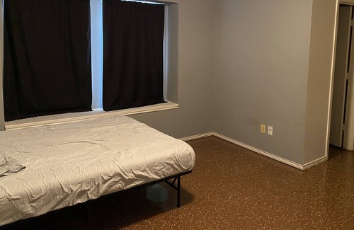 Southeast Arlington House | Two Bedroom and Two Bathroom