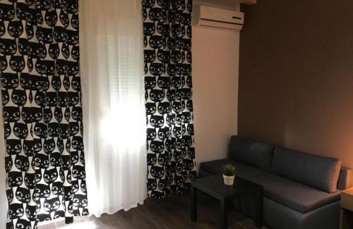 Rakovica Apartment | Two Bedroom Apartment and Balcony
