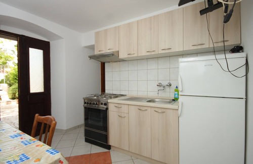 Nerezine Apartment | Two bedroom apartment with terrace Nerezine, Lošinj (A-3479-b)
