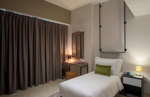 Dubai Marina Hotel | Two Bedroom Apartment In Marina By E R