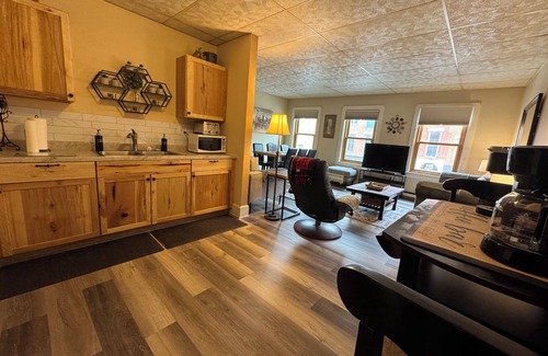 Galena Apartment | Two Bedroom Apartment Overlooking Main Street with One Designated Parking Spot