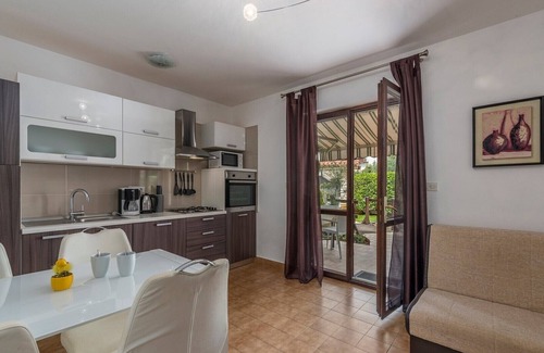 Porec Apartment | Two-Bedroom Apartment Rakovac V with Terrace