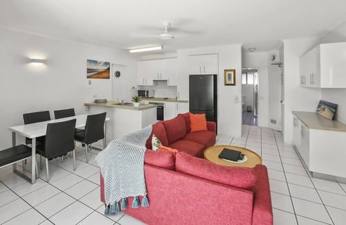 Clifton Beach Apartment | Two-Bedroom Apartment Right In Front Of The Beach!