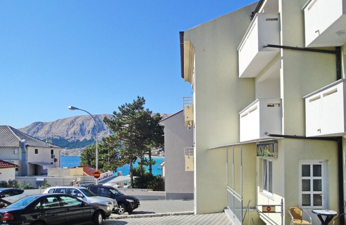 Baska Apartment | Two bedroom apartment with terrace Baška, Krk (A-18775-d)