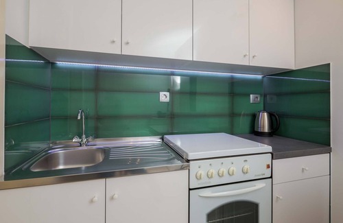 Omis Apartment | Two bedroom apartment with terrace and sea view Duće, Omiš (A-18155-b)