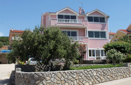 Punat Apartment | Two bedroom apartment with terrace and sea view Punat, Krk (A-5343-c)