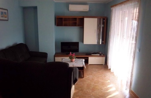 Flengi Apartment | Two bedroom apartment with terrace Flengi, Poreč (A-15395-b)