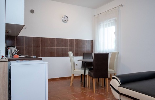 Vir Apartment | Two bedroom apartment with terrace Vir (A-12692-a)