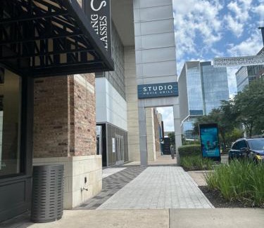 Memorial Apartment | Two Bedroom apt City Center